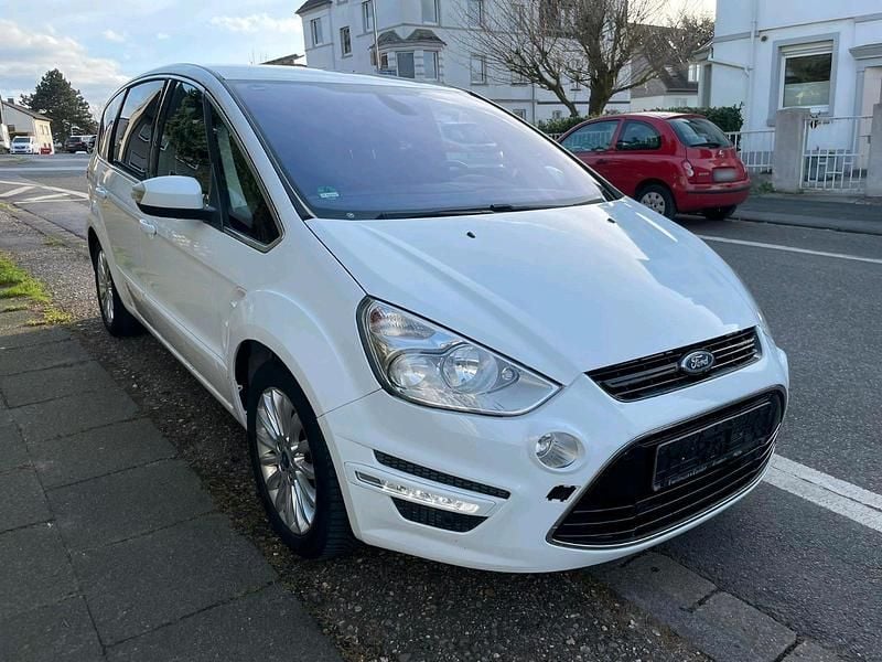 Gebraucht Ford S-MAX S 163 PS (119 kW) 2012 Weiß Van / Kleinbus