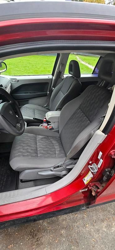 Gebraucht Dodge Nitro 140 PS (102 kW) 2007 Andere farben SUV