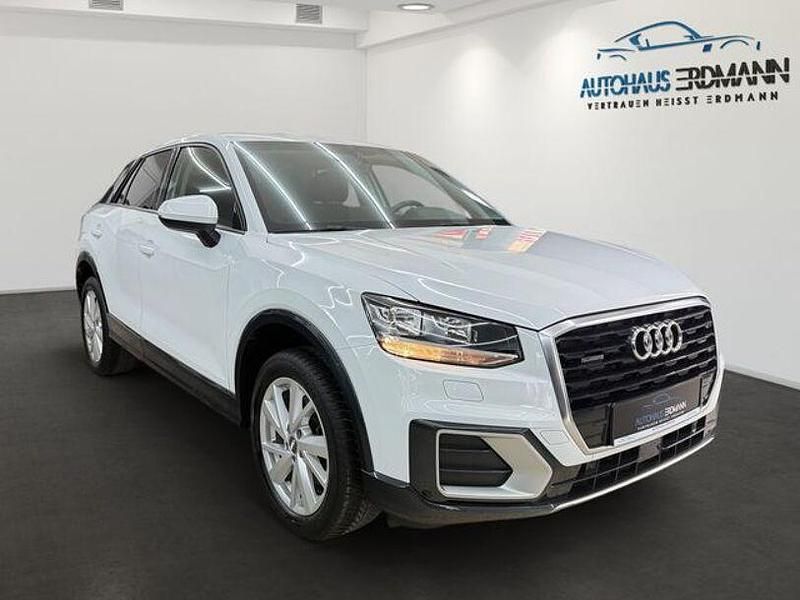 Gebraucht Audi Q2 Sport 190 PS (139 kW) 2019 Gletscherweiss SUV