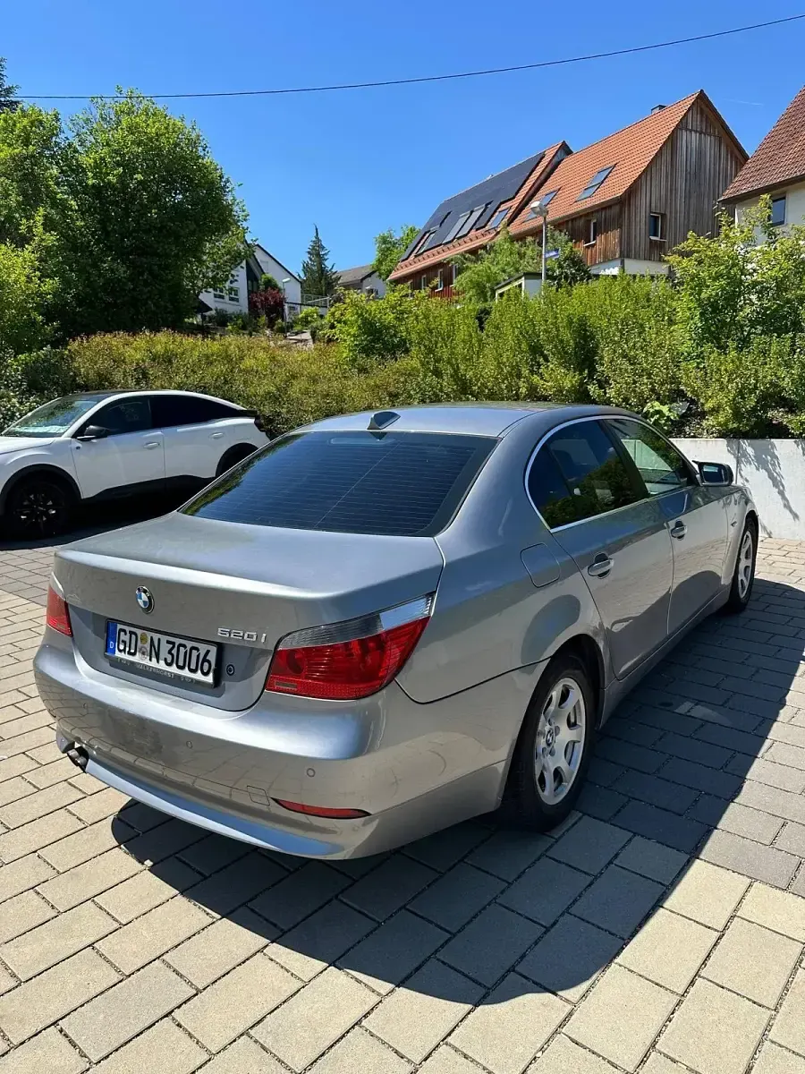 Usata BMW 520 170 CV (125 kW) 2004 Grigio Berlina