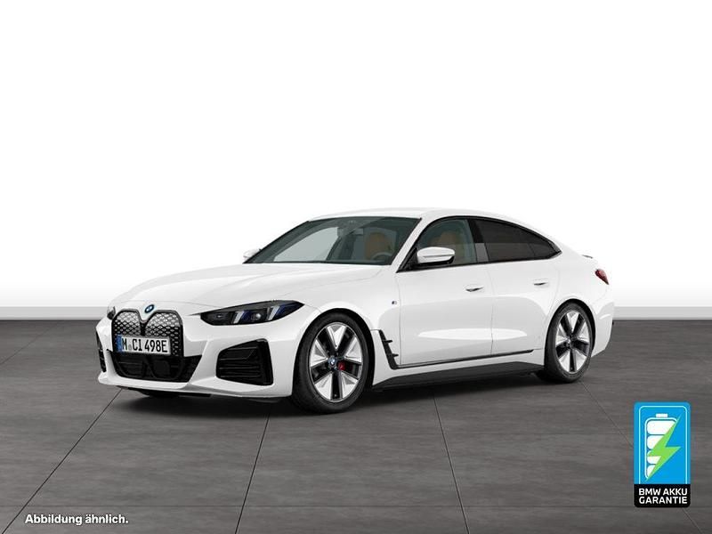 Weiß Gebraucht 2024 BMW i4 M Sport Limousine | 53.400 € (Etwas zu teuer) - Bild 1/4
