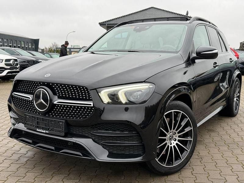 Schwarz Gebraucht 2022 Mercedes GLE350 AMG line SUV | 55.811 € (Fairer Preis) - Bild 1/4