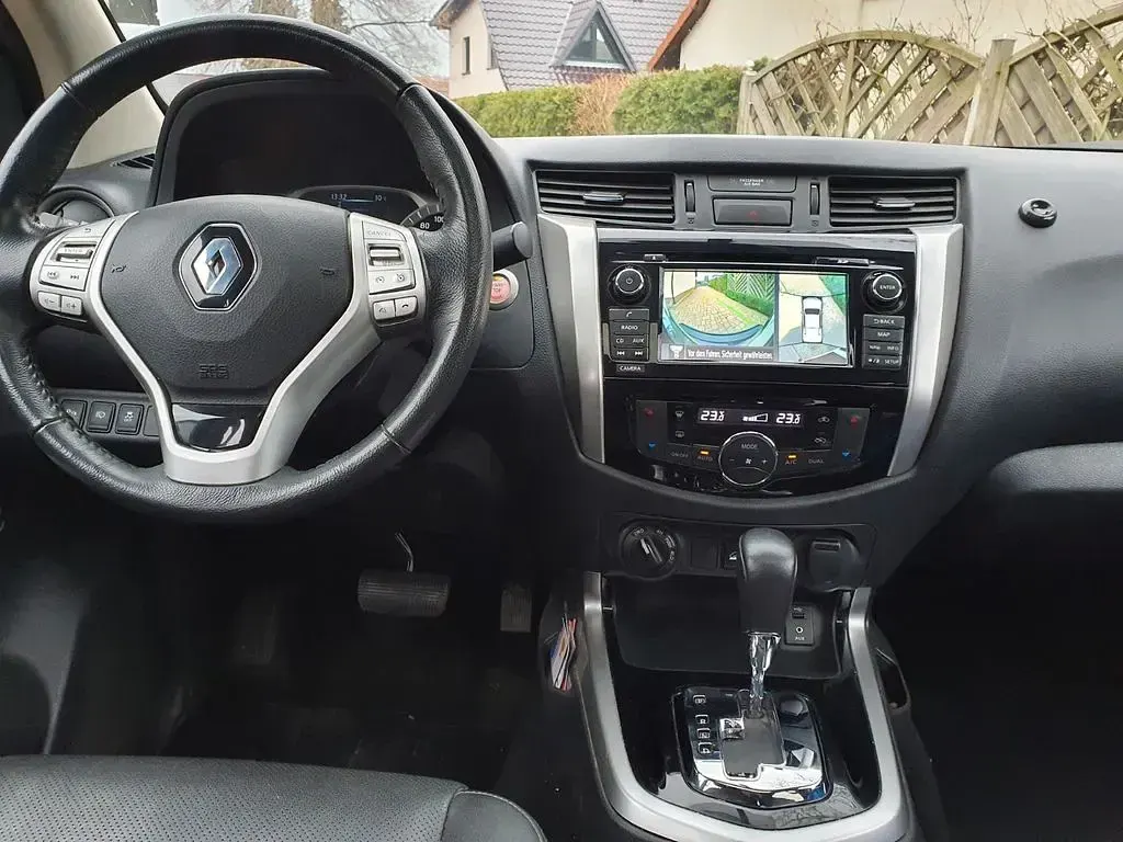 Gebraucht Renault Alaskan Intens 190 PS (139 kW) 2020 Schwarz Pickup