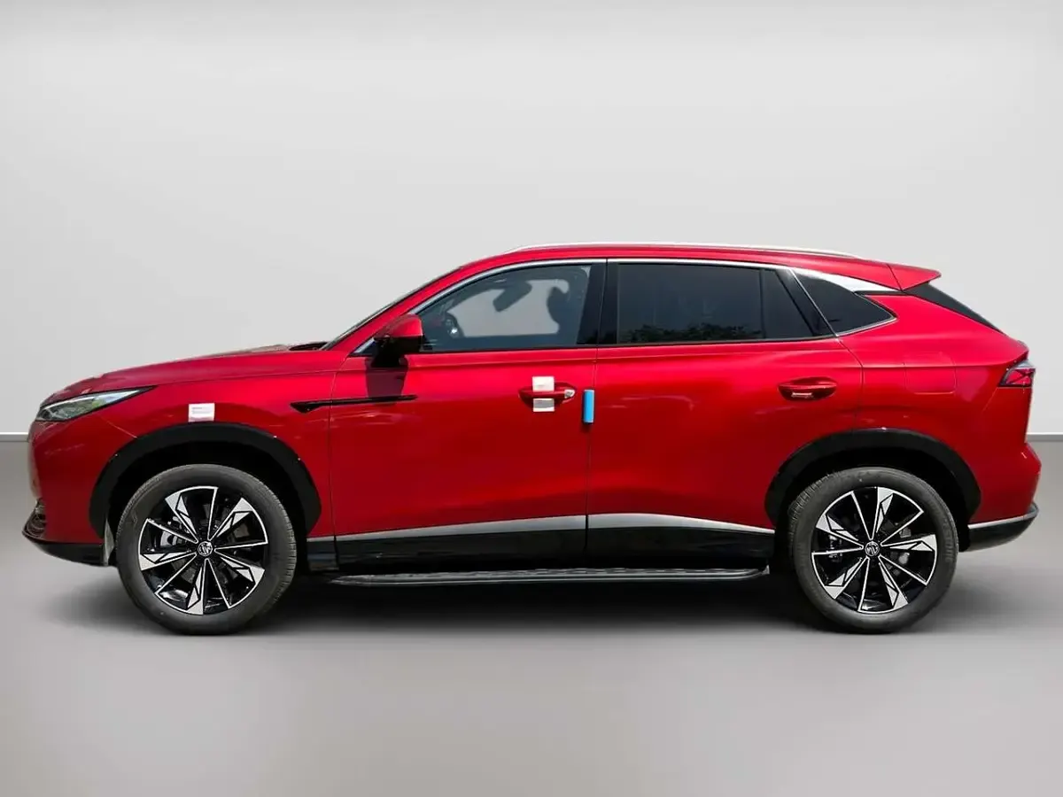 Neu MG HS Luxury 272 PS (200 kW) 2026 Diamond red SUV