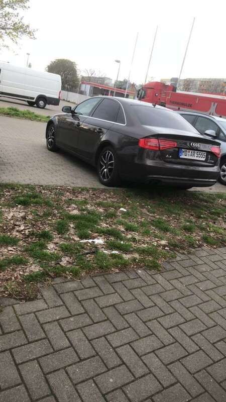 Braun Gebraucht 2012 Audi A4 Ambiente Limousine | 10.500 € (Fairer Preis) - Bild 1/4