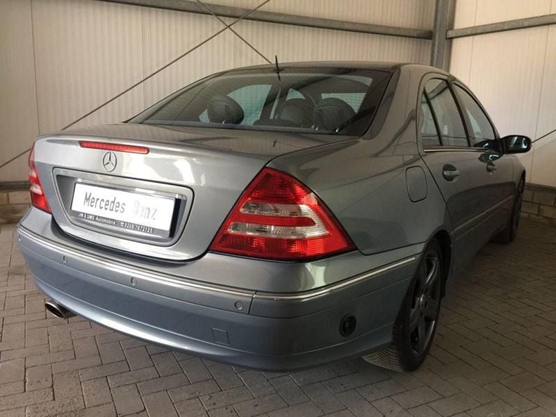 Gebraucht Mercedes C350 272 PS (200 kW) 2007 Grau Limousine