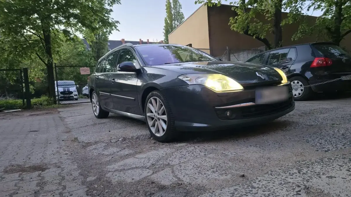Gebraucht Renault Laguna III 170 PS (125 kW) 2008 Andere farben Kombi