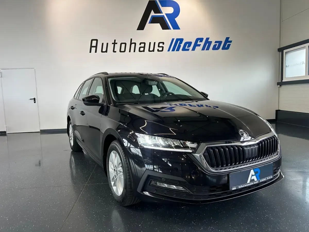 Gebraucht Skoda Octavia Ambition 116 PS (85 kW) 2020 Schwarz Limousine