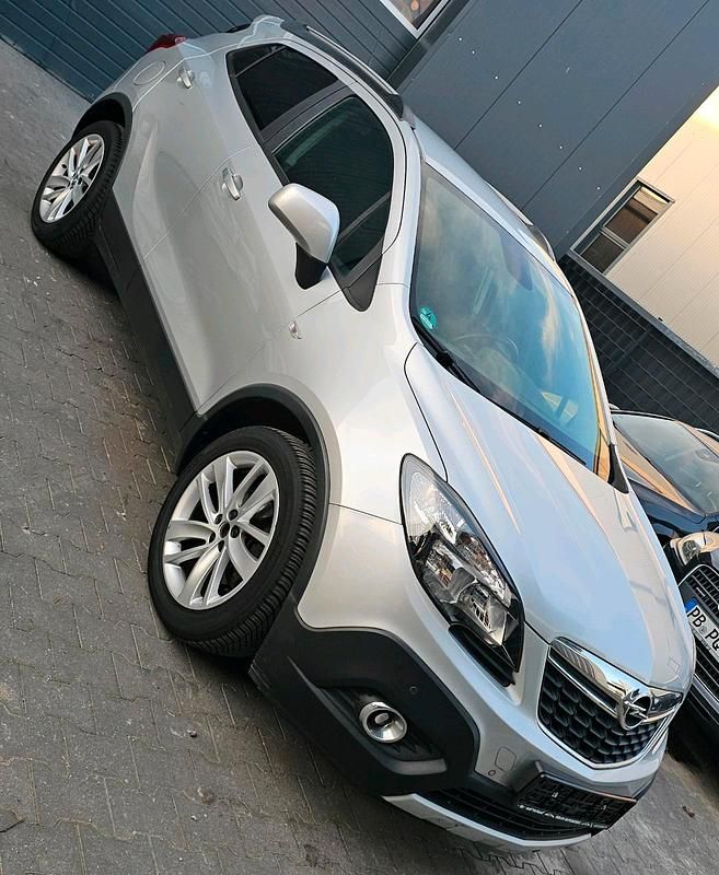 Grau Gebraucht 2016 Opel Mokka Innovation SUV | 8.900 € (Guter Preis) - Bild 1/4