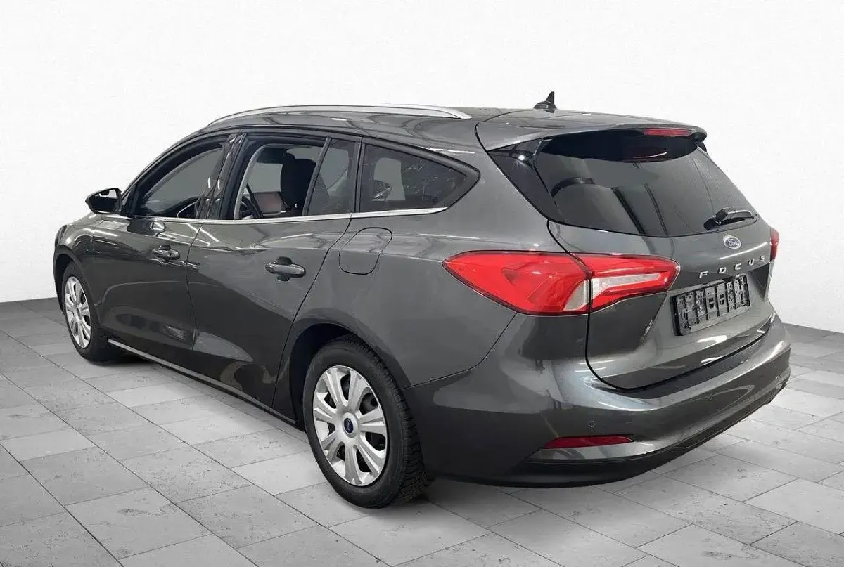 Gebraucht Ford Focus Cool & Connect 150 PS (110 kW) 2020 Schwarz Kombi