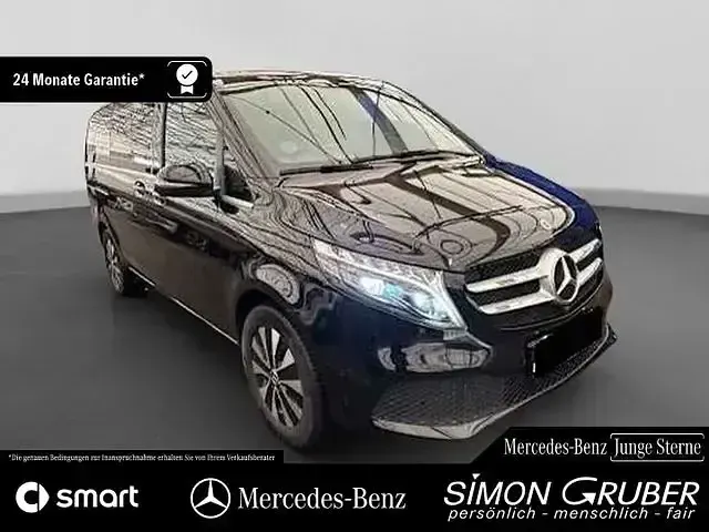 Gebraucht Mercedes V250 Avantgarde 190 PS (139 kW) 2024 Obsidianschwarz Van / Kleinbus