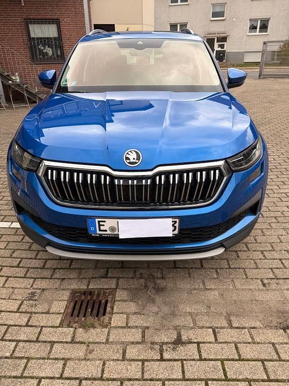 Blau Gebraucht 2022 Skoda Kodiaq Tour SUV | 29.000 € (Superpreis) - Bild 1/4