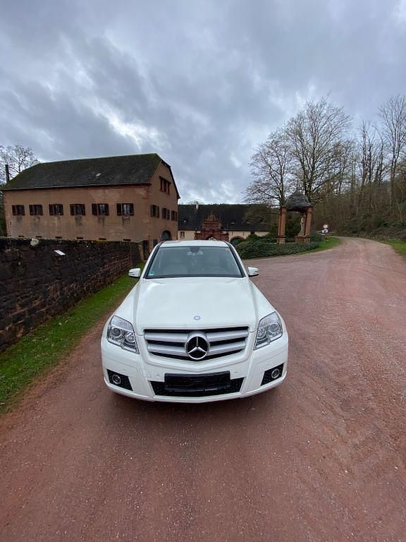 Gebraucht Mercedes GLK220 170 PS (125 kW) 2010 Weiß SUV