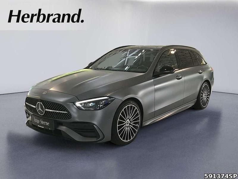 Designo selenitgrau magno Gebraucht 2021 Mercedes C300 Night Kombi | 37.890 € (Teuer) - Bild 1/4