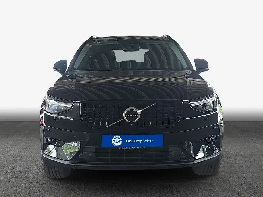 Gebraucht Volvo XC40 Plus 197 PS (144 kW) 2023 Black stone SUV