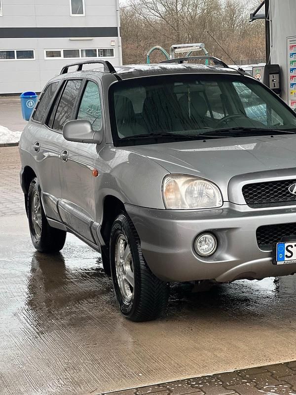 Gebraucht Hyundai Santa Fe 173 PS (127 kW) 2002 Grau SUV