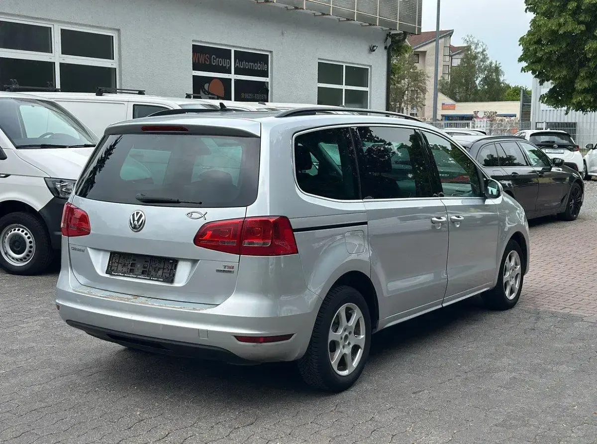 Gebraucht VW Sharan 150 PS (110 kW) 2010 Grau Van / Kleinbus