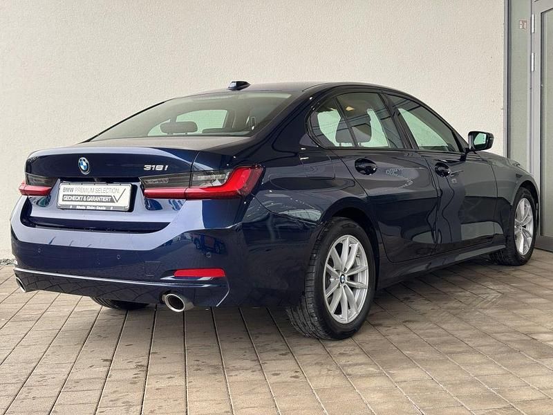 Gebraucht BMW 318 156 PS (114 kW) 2025 Bmw individual tansanitblau Limousine