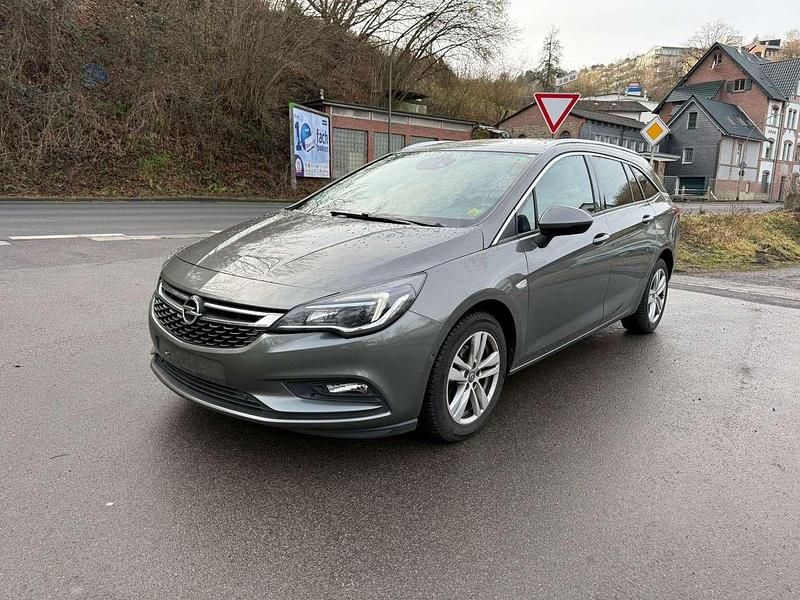 Gebraucht Opel Astra Dynamic 125 PS (91 kW) 2019 Grau Kombi