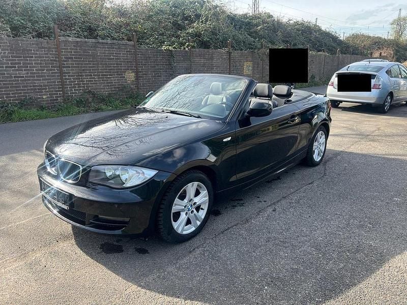 Gebraucht BMW 118 Cabriolet Advantage 143 PS (105 kW) 2011 Schwarz Cabrio