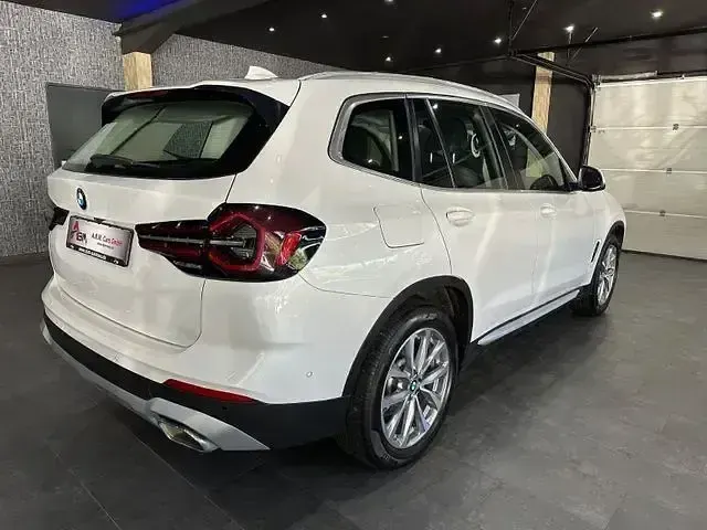 Gebraucht BMW X3 Performance 190 PS (139 kW) 2022 Weiß SUV