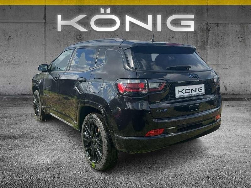 Gebraucht Jeep Compass 239 PS (175 kW) 2022 Solid black SUV