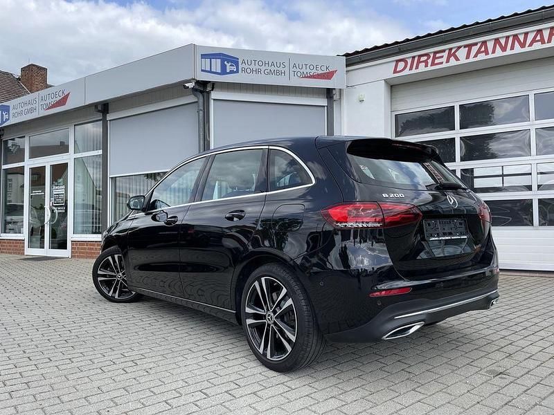 Gebraucht Mercedes B200 Edition 1 163 PS (119 kW) 2019 Schwarz Van / Kleinbus
