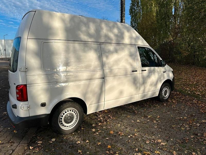 Gebraucht VW Transporter 102 PS (75 kW) 2017 Weiß Van
