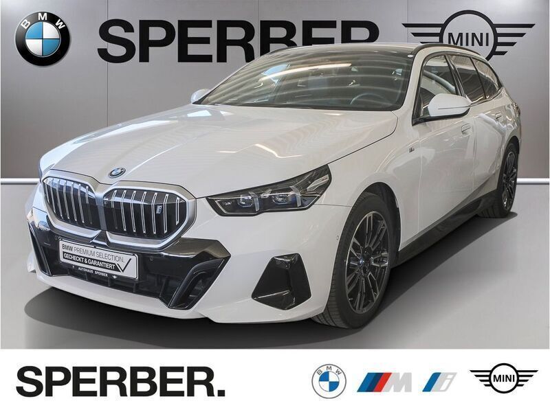 Weiß Gebraucht 2024 BMW i5 M Sport Limousine | 59.980 € (Etwas zu teuer) - Bild 1/4