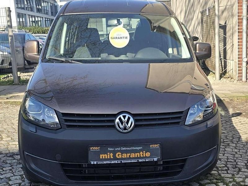 Gebraucht VW Caddy Maxi Team 140 PS (102 kW) 2015 Braun Van / Kleinbus