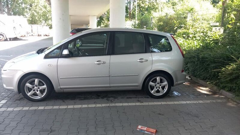 Grau Gebraucht 2009 Ford C-MAX Ambiente Van / Kleinbus | 1.900 € (Fairer Preis) - Bild 1/4