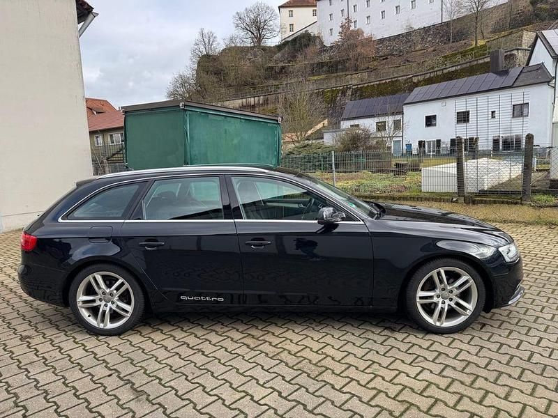 Gebraucht Audi A4 Ambition 190 PS (139 kW) 2015 Schwarz Kombi