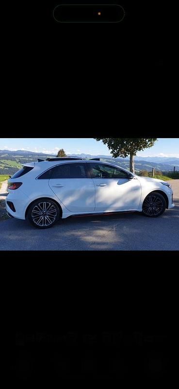 Gebraucht Kia Ceed GT GT 204 PS (150 kW) 2019 Weiß Limousine