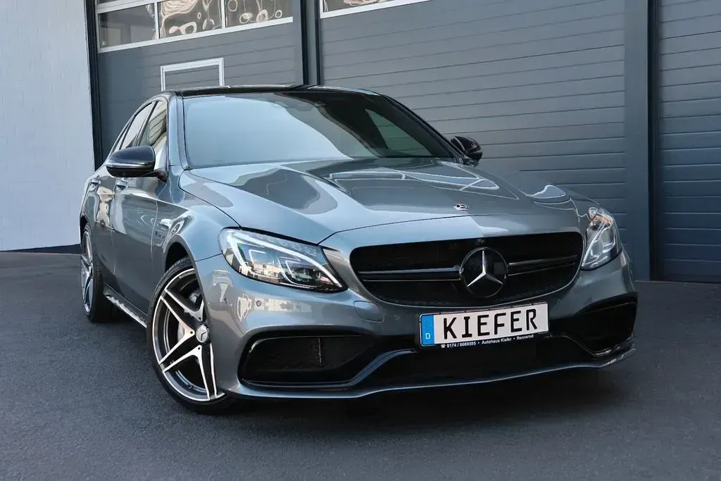 Gebraucht Mercedes C63 AMG AMG 476 PS (350 kW) 2018 Grau Limousine