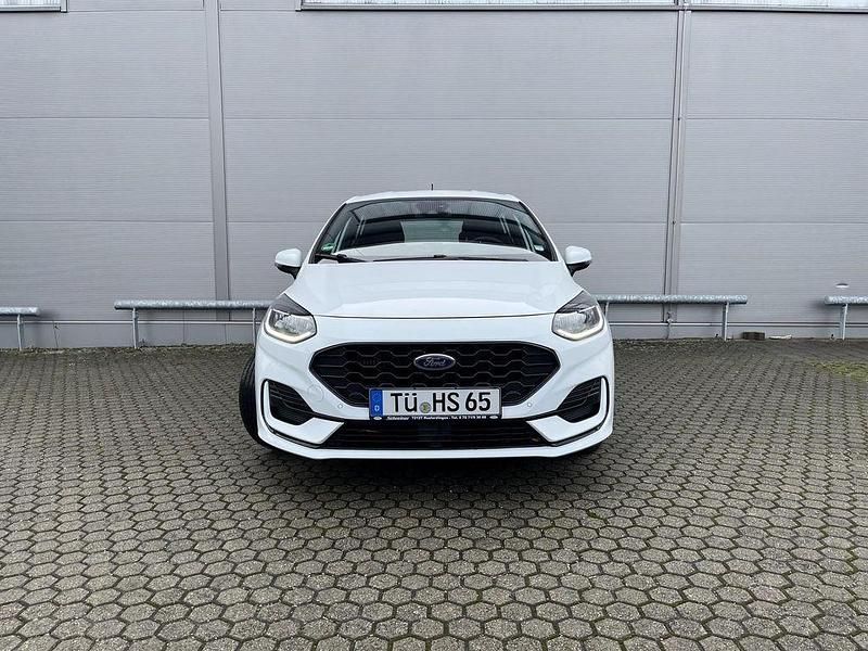Gebraucht Ford Fiesta ST-Line 101 PS (74 kW) 2023 Weiß Limousine