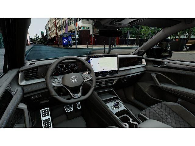 Gebraucht VW Tayron Style 150 PS (110 kW) 2025 Grenadillschwarz metallic SUV