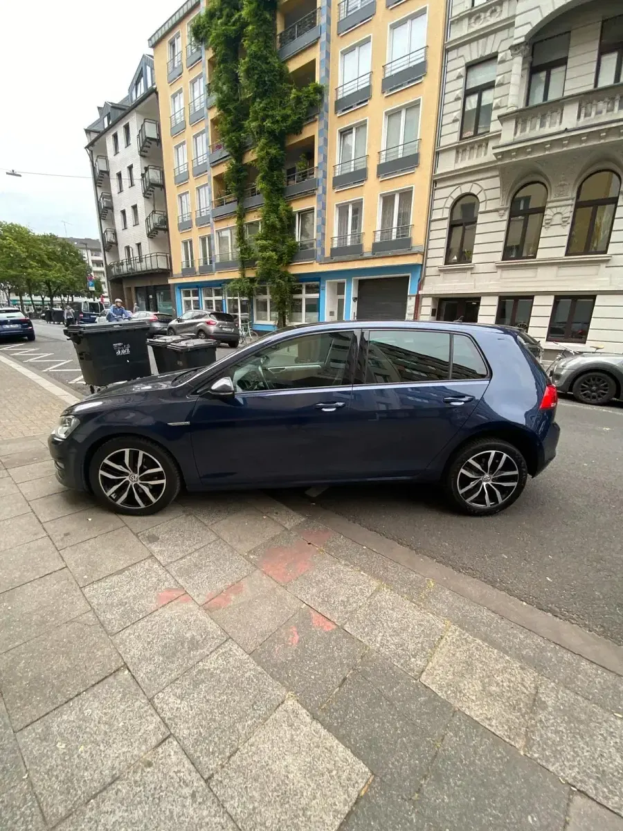 Gebraucht VW Golf VII 150 PS (110 kW) 2015 Blau Limousine