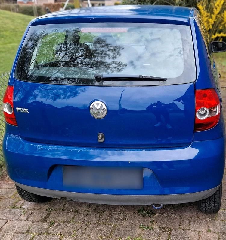 Gebraucht VW Fox 55 PS (40 kW) 2006 Blau Kleinwagen