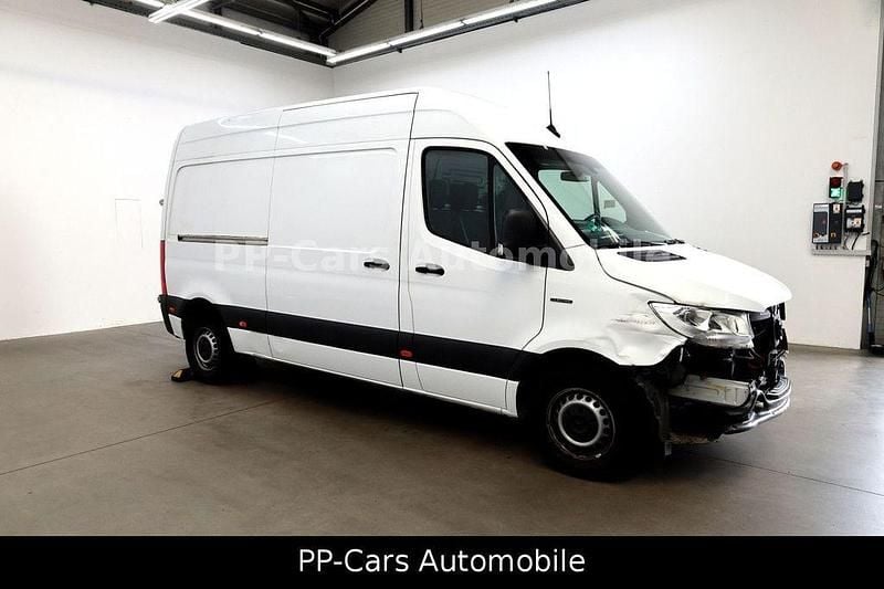 Weiß Gebraucht 2021 Mercedes E-Sprinter Van | 16.880 € (Guter Preis) - Bild 1/4