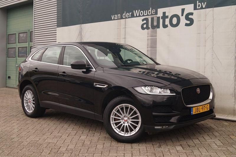 Gebraucht Jaguar F-Pace Prestige 179 PS (131 kW) 2017 Schwarz SUV