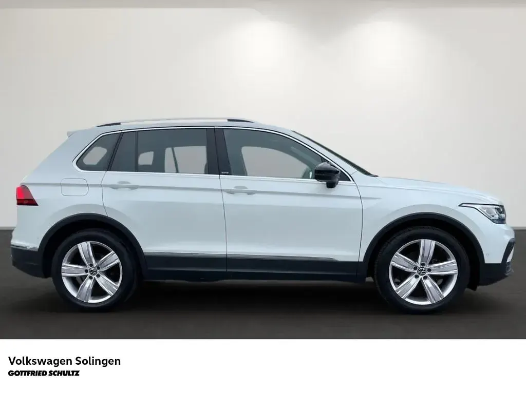 Gebraucht VW Tiguan Move 150 PS (110 kW) 2023 Weiss SUV