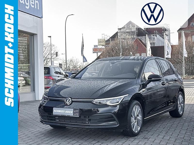 Grenaldinschwaz (schwarz) Gebraucht 2024 VW Golf VIII Move | 28.680 € (Guter Preis) - Bild 1/4