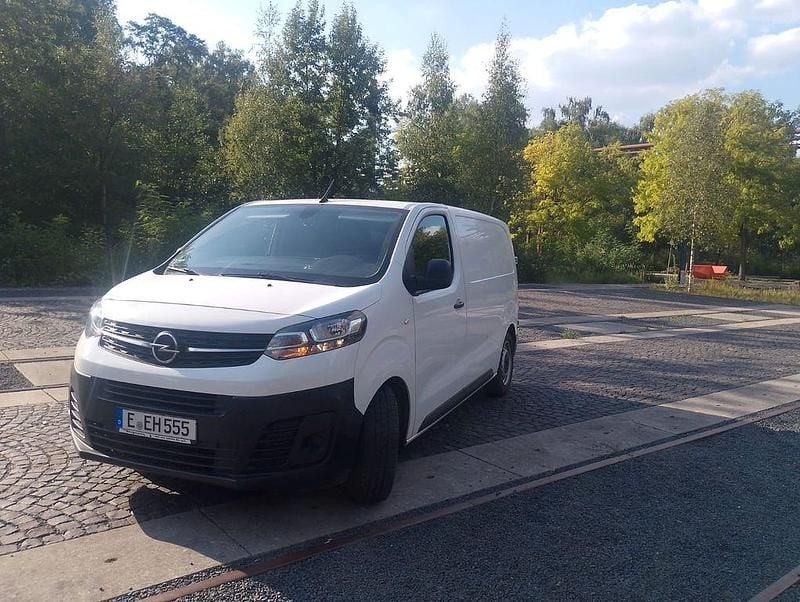 Weiß Gebraucht 2019 Opel Vivaro Van | 14.500 € (Superpreis) - Bild 1/4