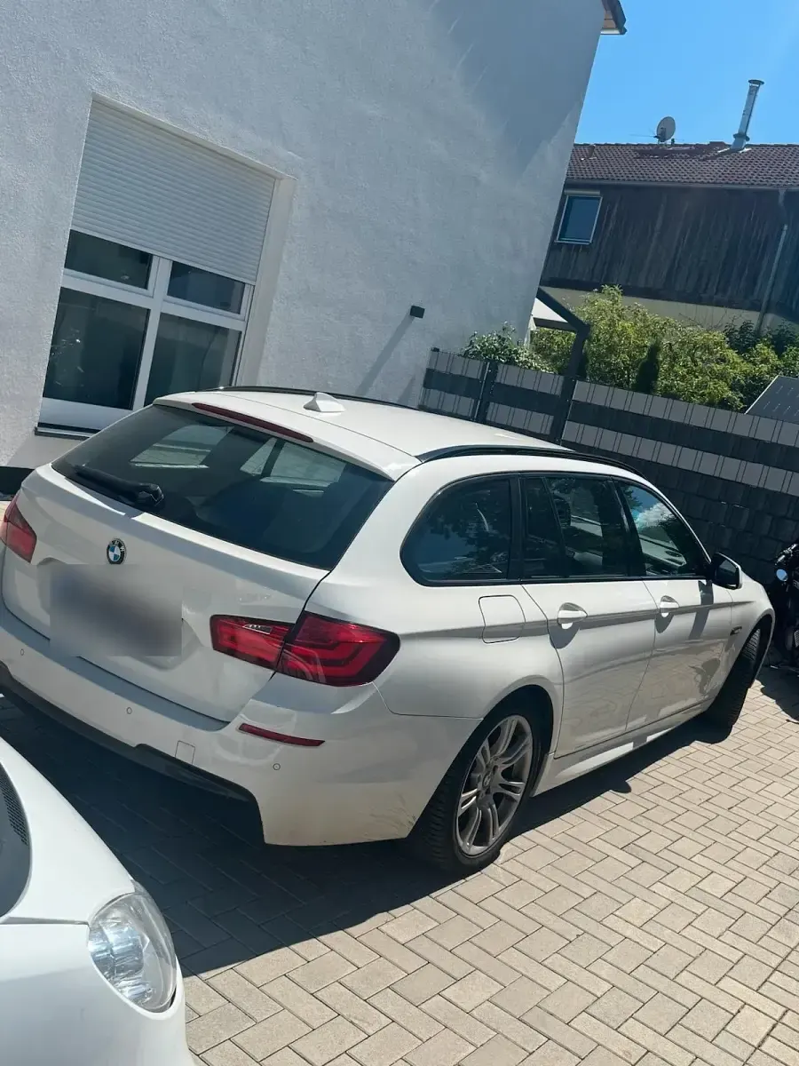Gebraucht BMW 520 M Sport 184 PS (135 kW) 2012 Weiß Kombi