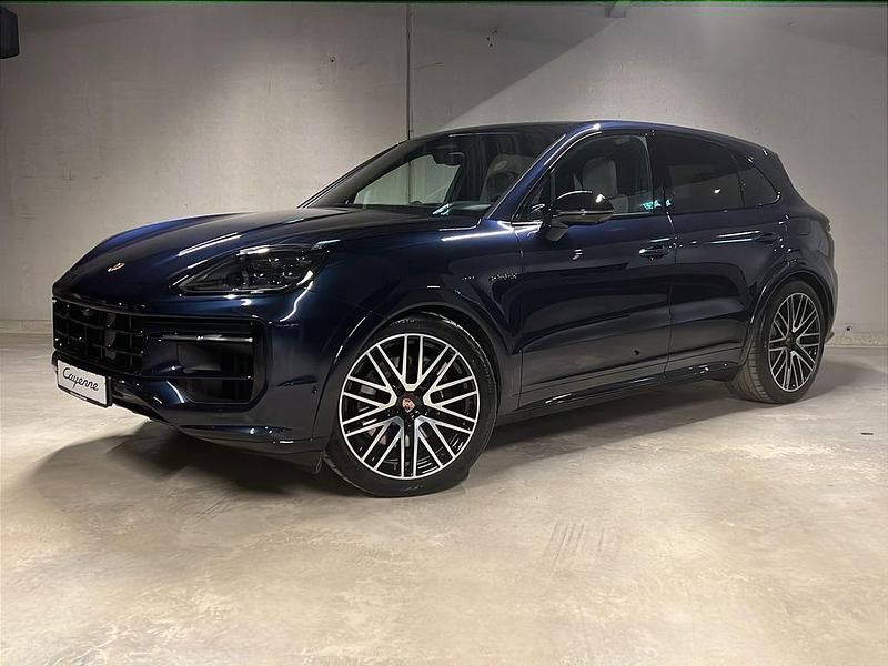 Neu Porsche Cayenne Black Edition 470 PS (345 kW) 2025 Blau SUV