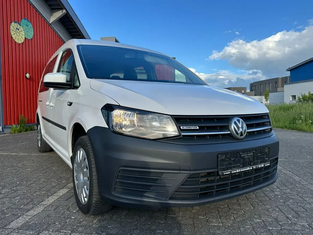 Gebraucht VW Caddy Maxi 110 PS (80 kW) 2016 Weiß Van / Kleinbus