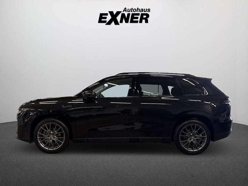 Gebraucht Leapmotor C10 215 PS (158 kW) 2026 Metallic schwarz SUV