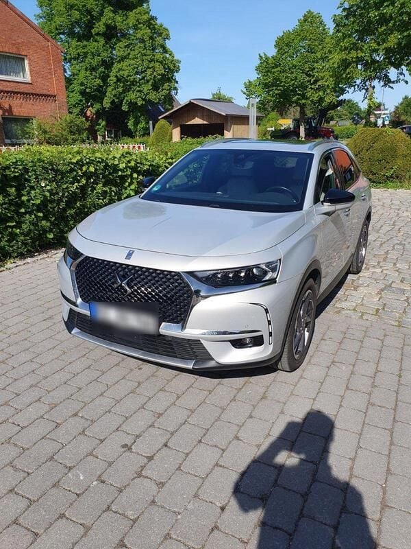 Grau Gebraucht 2020 DS Automobiles DS7 Crossback SUV | 20.900 € (Superpreis) - Bild 1/4