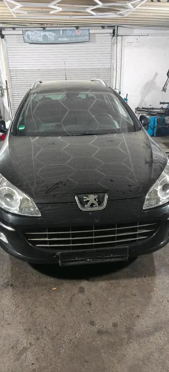 Gebraucht Peugeot 407 160 PS (117 kW) 2010 Schwarz Kombi