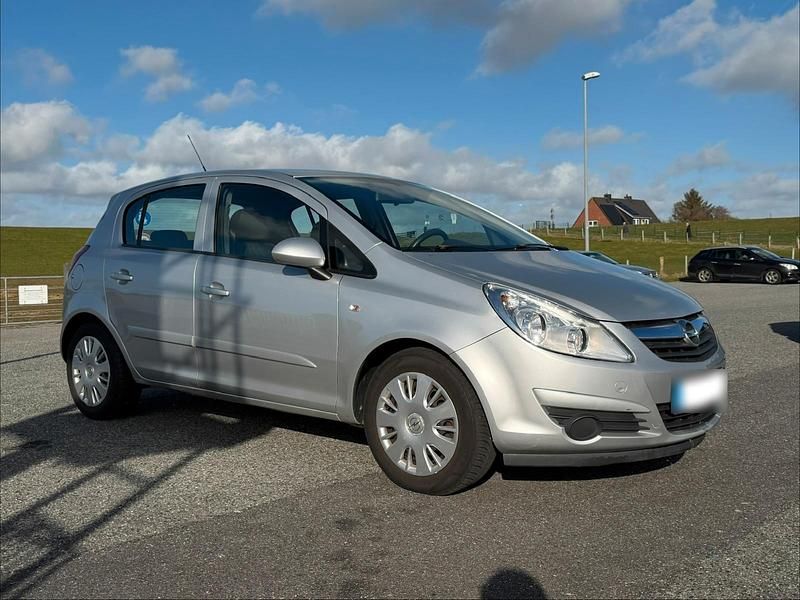 Gebraucht Opel Corsa 90 PS (66 kW) 2008 Kleinwagen